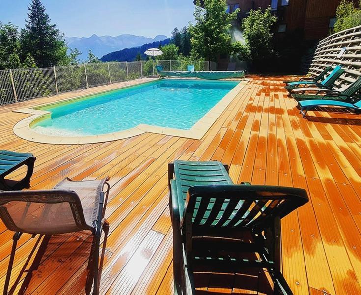 פוי-סן-ונסן Les Petits Eterlous Appartement T3 36M2 A Puy St Vincent 1800 Alpes Du Sud 6 Personnes Parking Prive Couvert מראה חיצוני תמונה